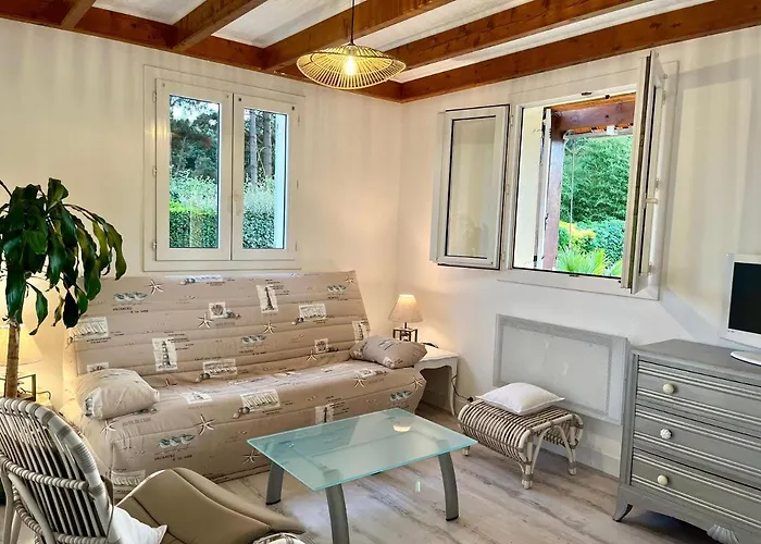 度假居 Bleu Soleil 波尔尼克